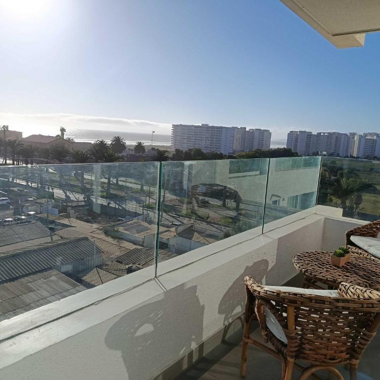 HOM I Depto 2PAX Piscina y Parking LaSerena - Apartamento - 95