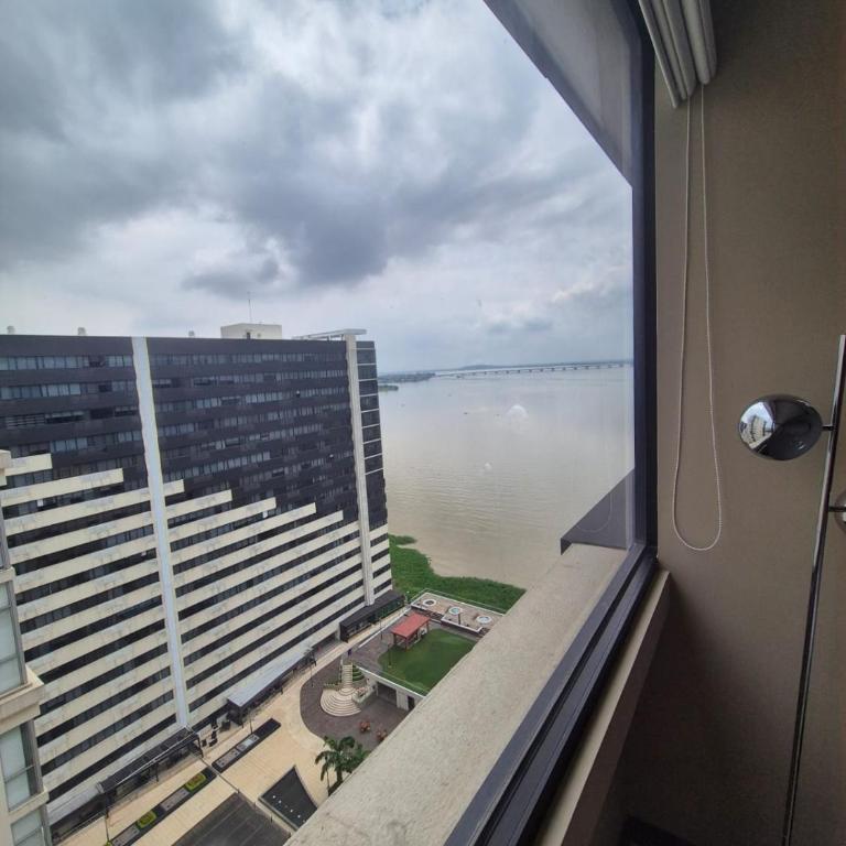 Suite Luxury en Puerto Santana - Apartamento de 2 dormitorios con vistas al río - 9