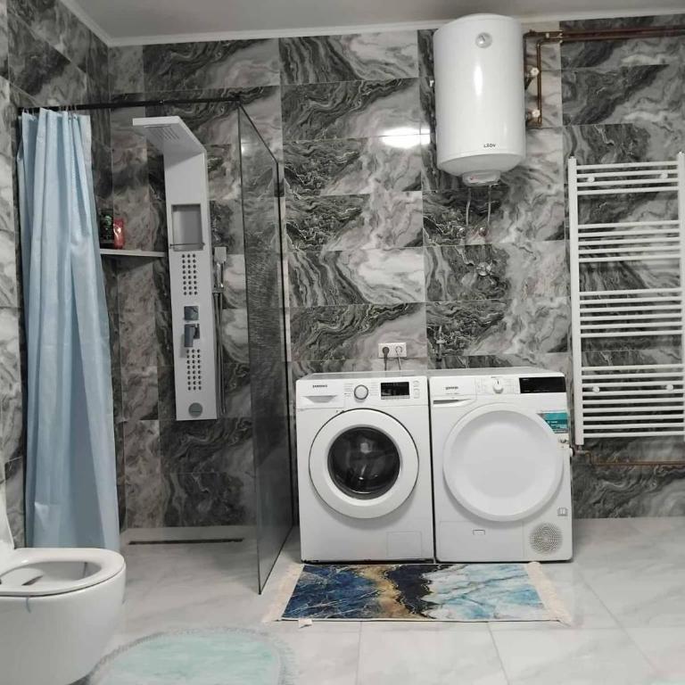 Apartman Kenan - Three-Bedroom Apartment - 10