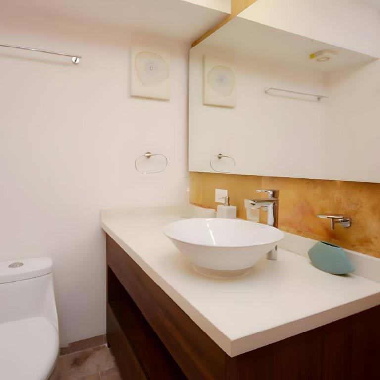 The Shore - Chic Getaway - Beach steps away - Estudio Deluxe - 10