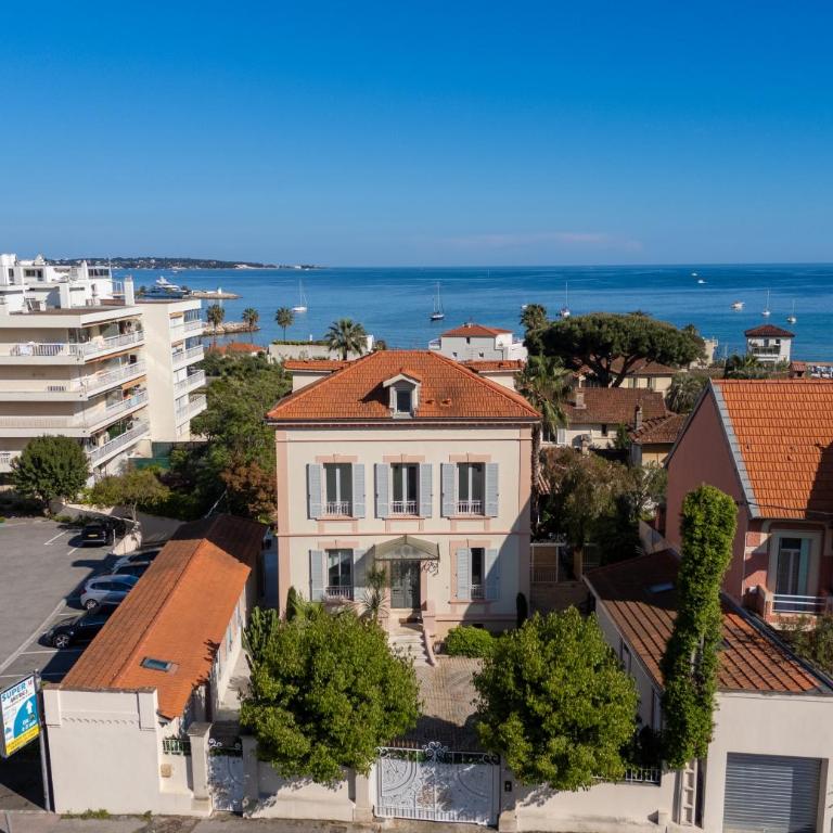 villa lucienne - Villa - Côté Plage - 4