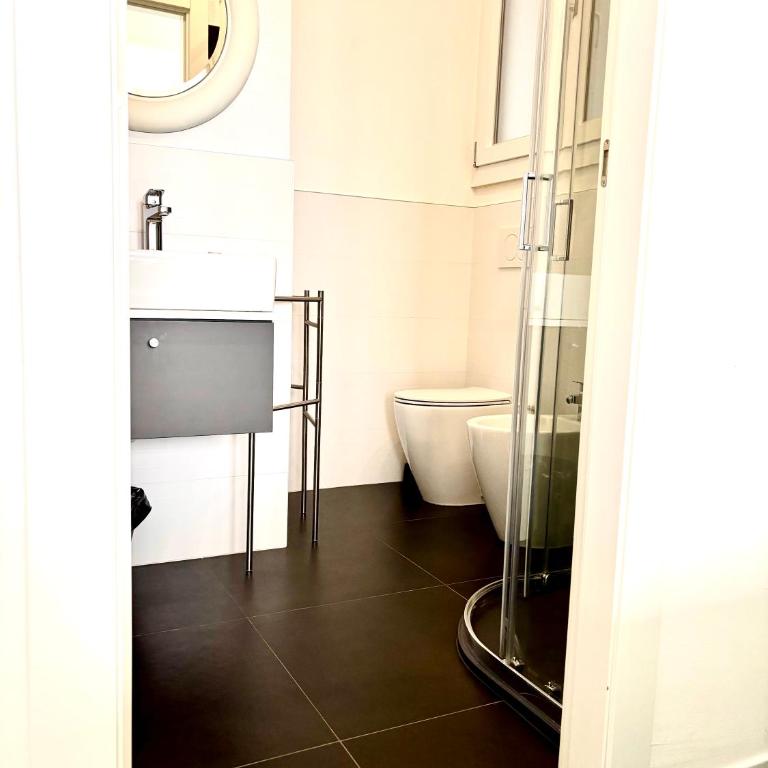 FabFour - Piazza Fontana - Appartamento con 2 Camere da Letto - 21