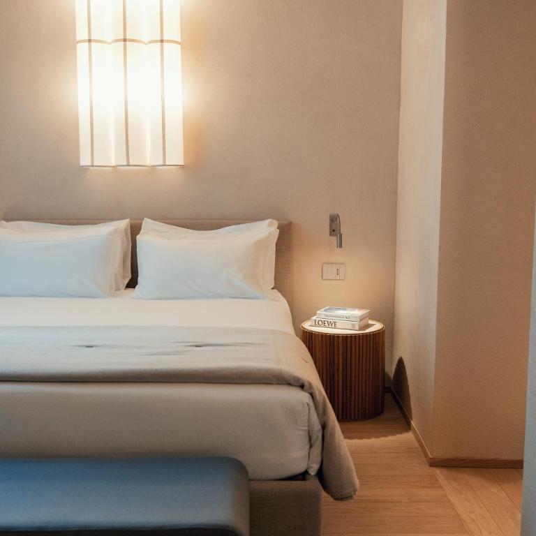 Velvet Grey Boutique Hotel Roma - Camera Matrimoniale Deluxe - 14
