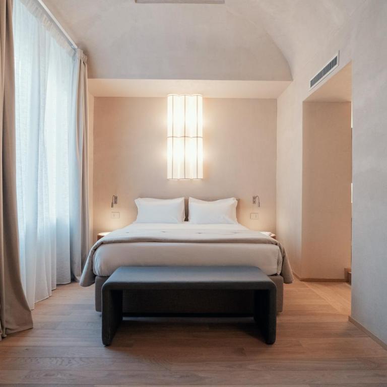 Velvet Grey Boutique Hotel Roma - Camera Matrimoniale Deluxe - 1