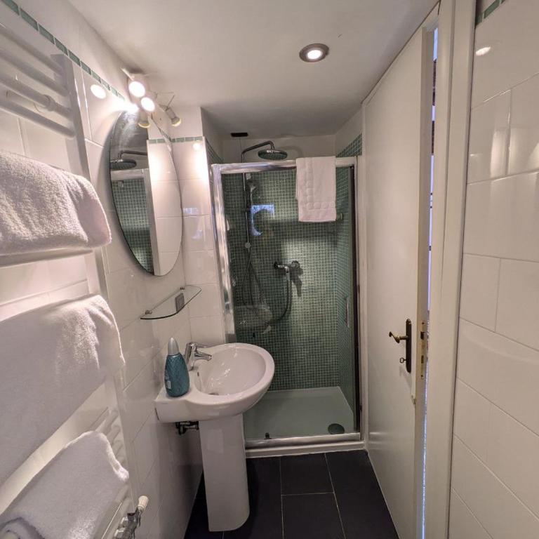 Attico Sospiri - Two-Bedroom Apartment - 33