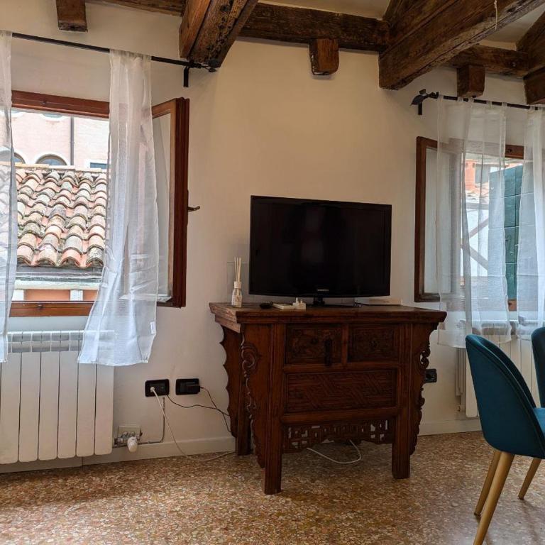 Attico Sospiri - Two-Bedroom Apartment - 40