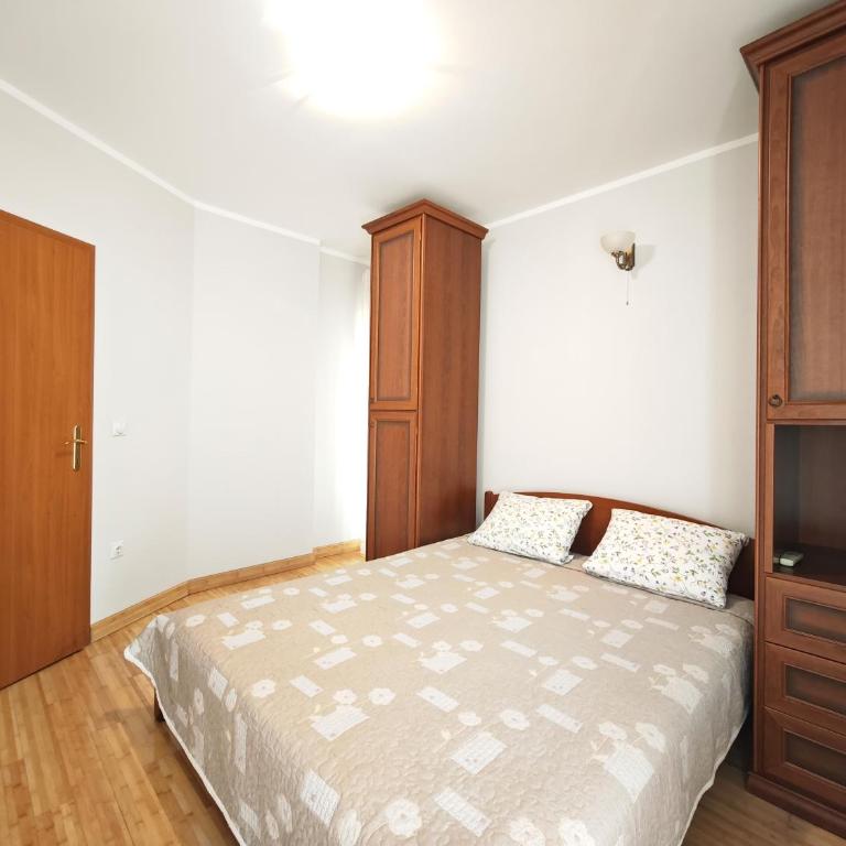 Apartment Olea - One-Bedroom Apartment - 8