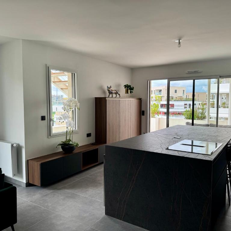 Skyline Rooftop Swim Spa - Luxuriöse Ferienwohnung mit 4 Schlafzimmern - 22