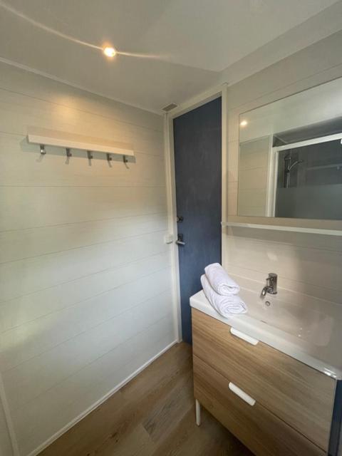 Camping Les Cigales - Mobile Home - 4