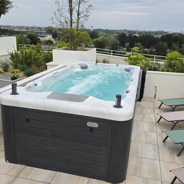 Skyline Rooftop Swim Spa - Luxuriöse Ferienwohnung mit 4 Schlafzimmern - 7