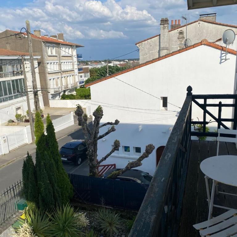 Villa Louise à 500 m des plages - Two-Bedroom Apartment - 34