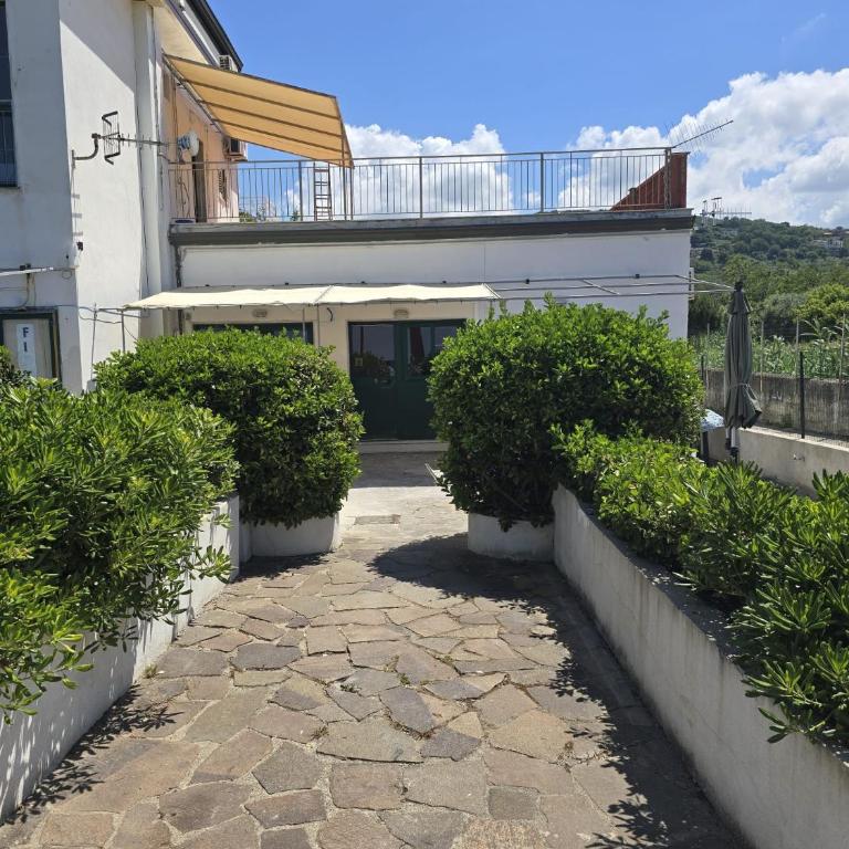 Residence Vistamare - Camera Tripla Deluxe - 9