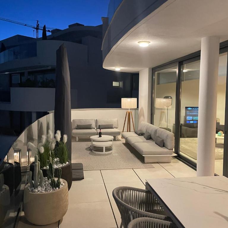 Higuerón 5821 - Three-Bedroom Apartment - 21