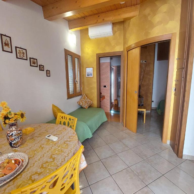 Giardino Del Sole - Appartamento con 1 Camera da Letto - 40
