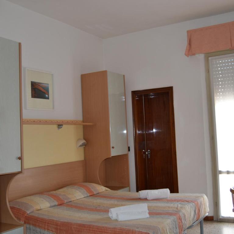 Hotel Rosy - Camera Matrimoniale - 2