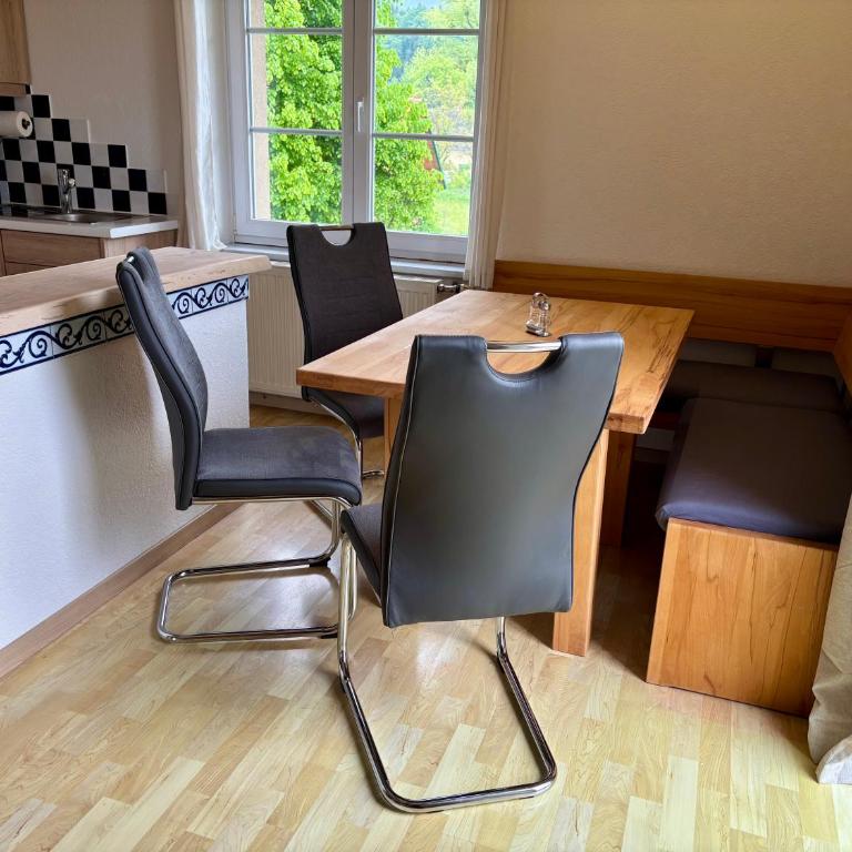 Ferienwohnung am Labyrinth - Apartment mit Balkon - 51