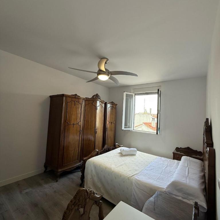 Amplio piso para 17 en pleno centro de Madrid - Apartamento - 24
