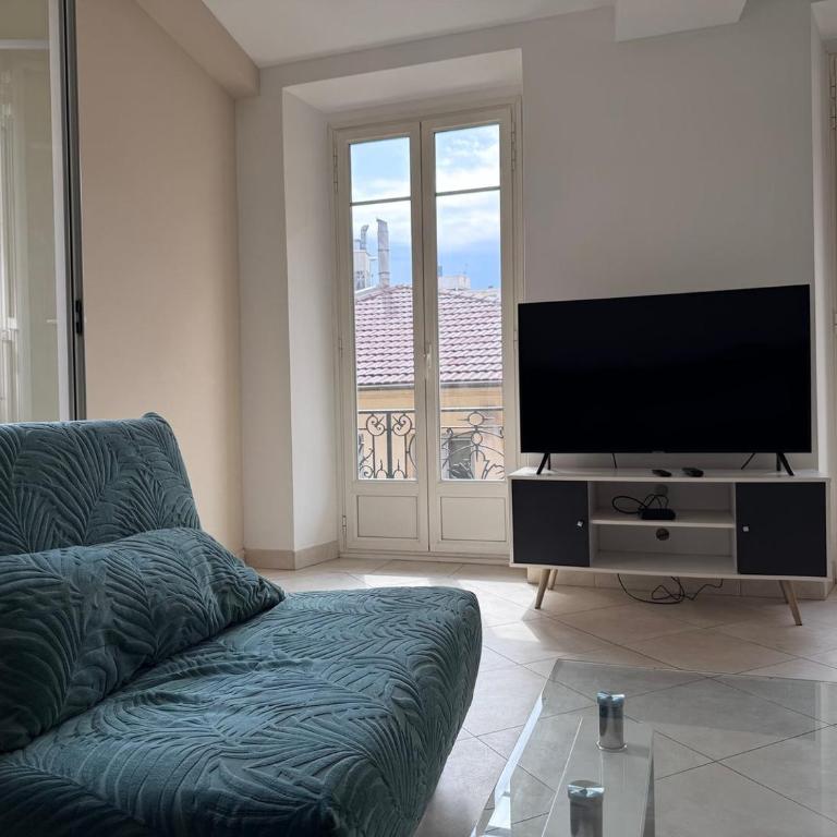 Beau 4 pièces - hyper centre 8 couchages - Appartement 3 Chambres avec Balcon - 11