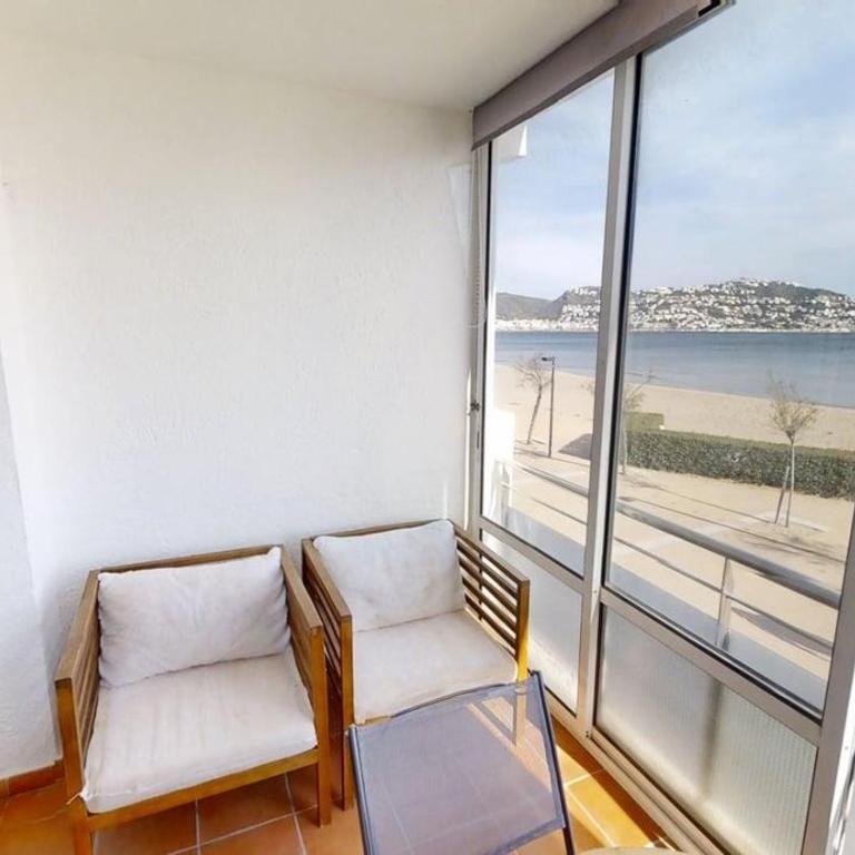 Residencia Plage 13 - Two-Bedroom Apartment - 4