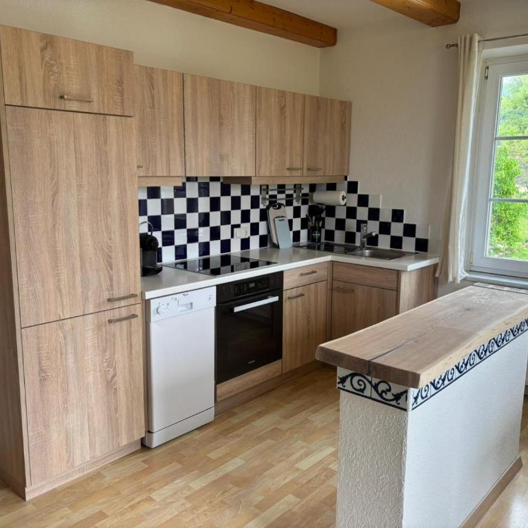 Ferienwohnung am Labyrinth - Apartment mit Balkon - 40