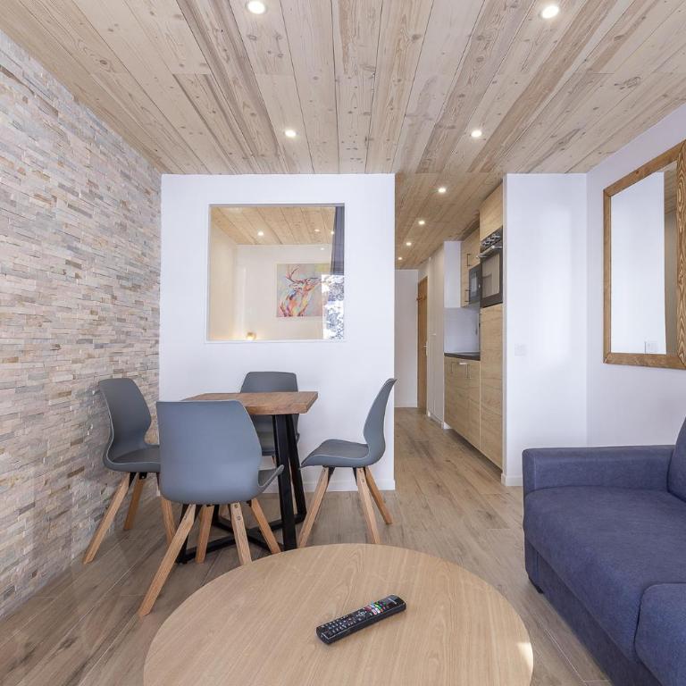 Résidence Le Val d'Illaz - Val-d'Isère - Apartment with View and Balcony - 3