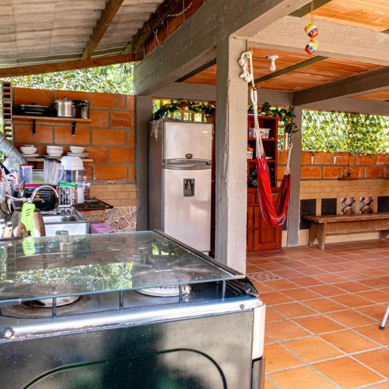 Habitación para 4 con acceso al rio baño privado y wifi San Rafael Antioquia - Habitación Cuádruple con baño privado - 10