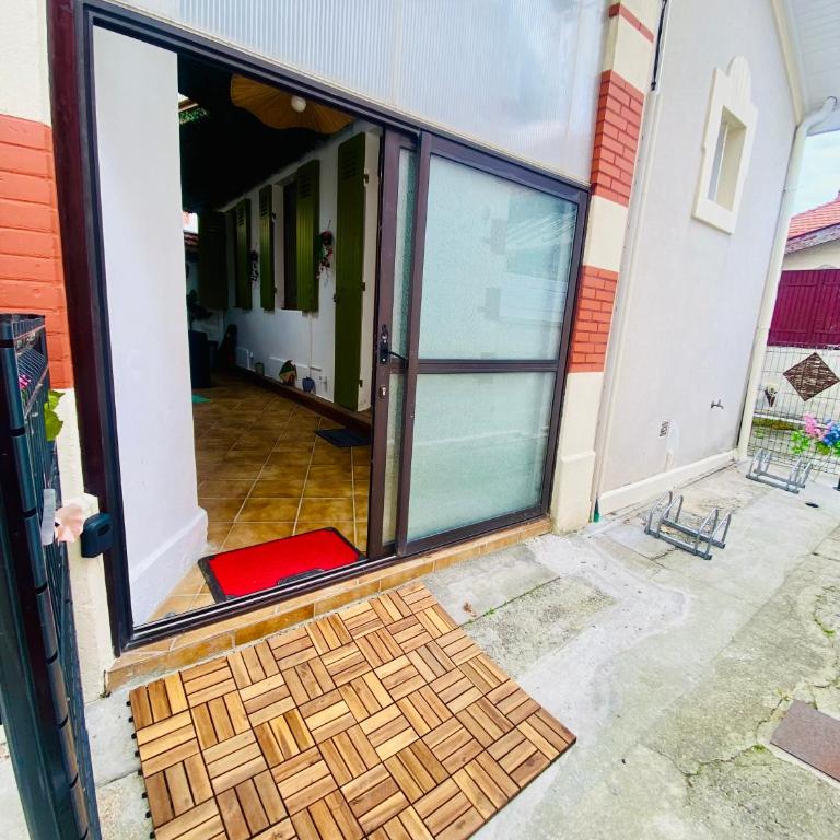 Maison proche plage et centre ville, climatisée avec ménage, draps et serviettes inclus - Maison 1 Chambre - 18