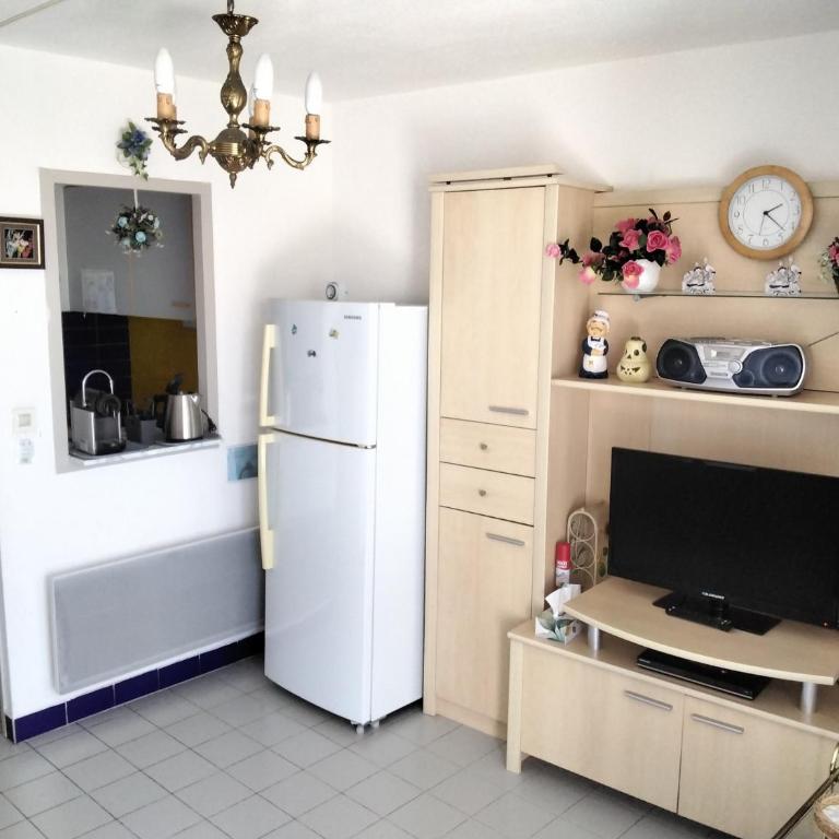 Vittoria Immobilier 1-REGLEMENT SUR PLACE - Chèques Vacances acceptés - Apartment with Terrace - 2