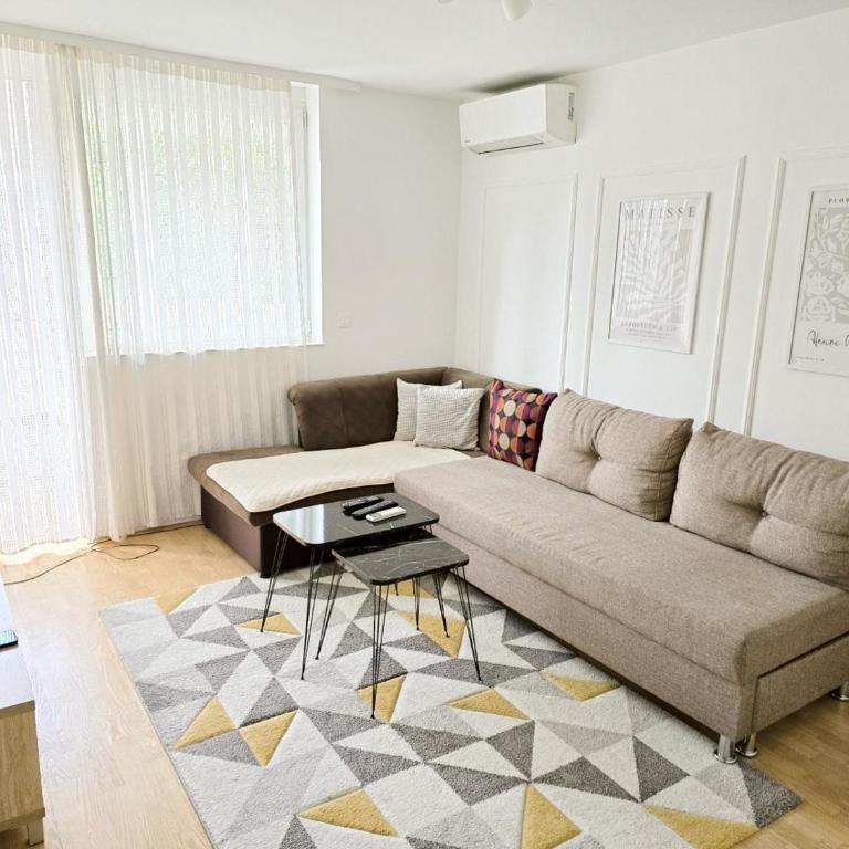 Departure Apartment - One-Bedroom Apartment - 2