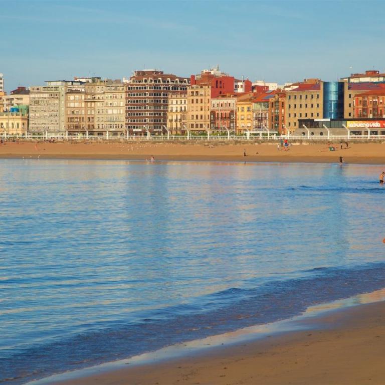 Playa B - PRIMERA LINEA DE PLAYA - WIFI GRATIS - Apartamento de 2 dormitorios - 1
