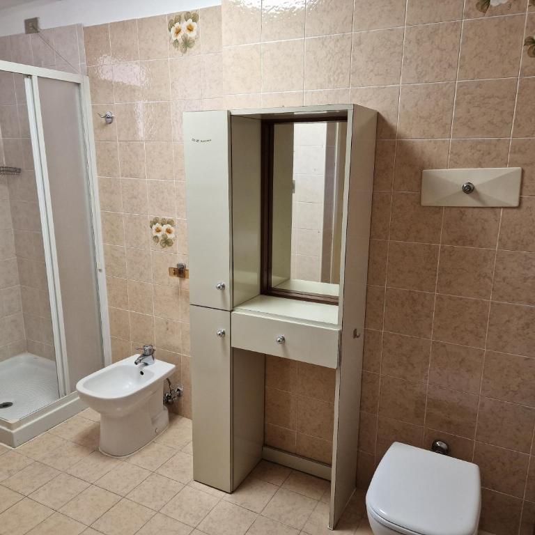 Albergo D'Ambros - Casa Belfiore Group - Camera Matrimoniale/Doppia con Letti Singoli con Terrazza - 11