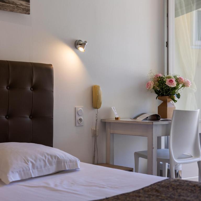 Cap Nègre Hôtel - Chambre Double avec Balcon - 9