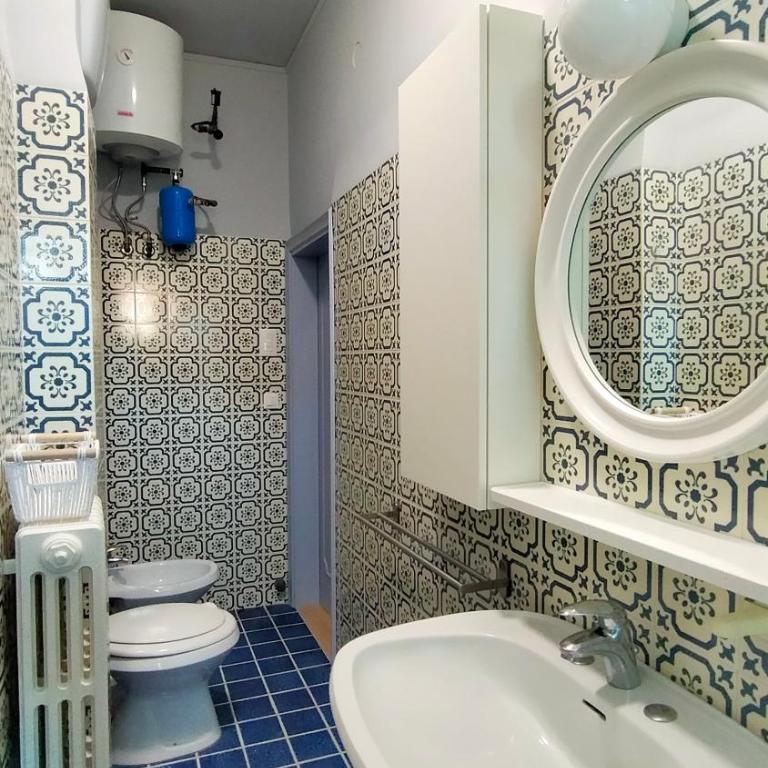 Bilocale con due bagni cod 496 FRONTEMARE CON SPIAGGIA INCLUSA - Appartamento con 1 Camera da Letto - 4