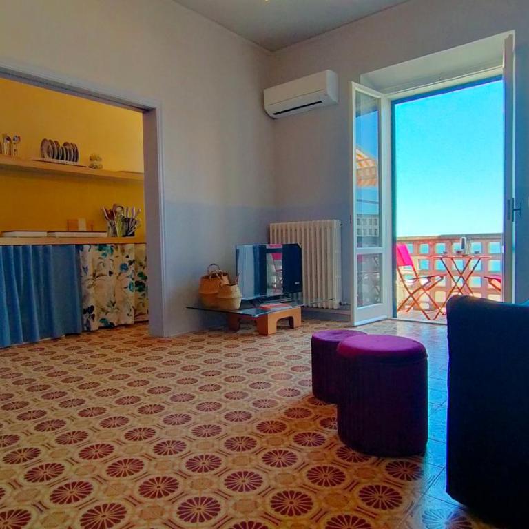 Bilocale con due bagni cod 496 FRONTEMARE CON SPIAGGIA INCLUSA - Appartamento con 1 Camera da Letto - 14