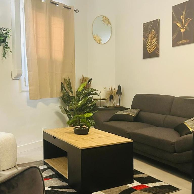 La Sensuelle Parenthèse - One-Bedroom Apartment - 17
