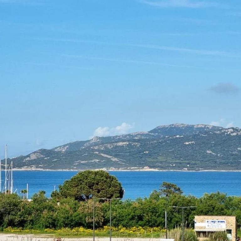 Sea view, balcony, private parking - Appartement 2 Chambres - 5