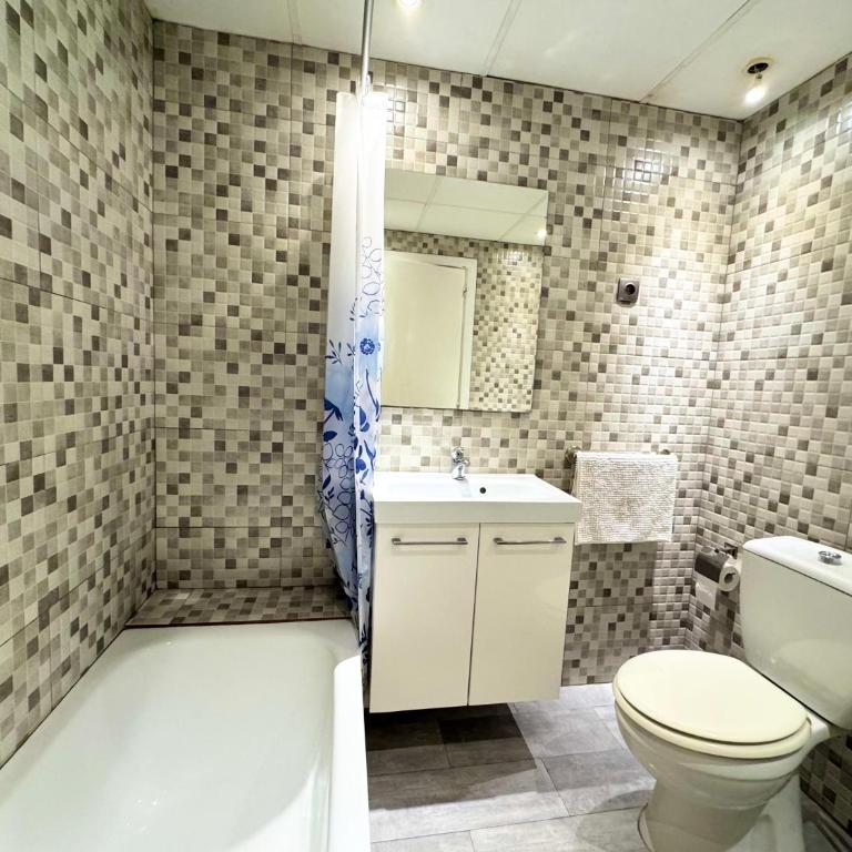 Apartsalou Masia - Apartamento de 1 dormitorio - 14