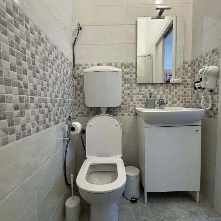 Casa Duca D'aosta - Camera Matrimoniale con Bagno Privato - 2