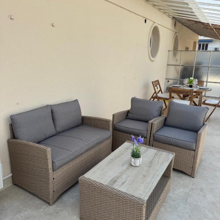 Charmant T2 rénové avec grande terrasse - Apartment - 6