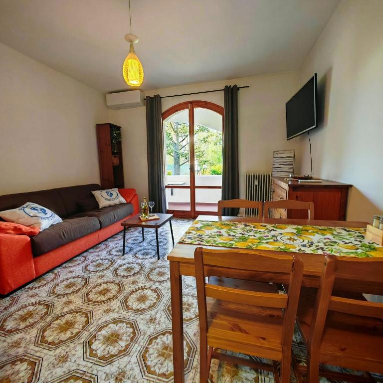 SG Family - Appartamento Peschiera - Deluxe One-Bedroom Apartment with Garden View - 1