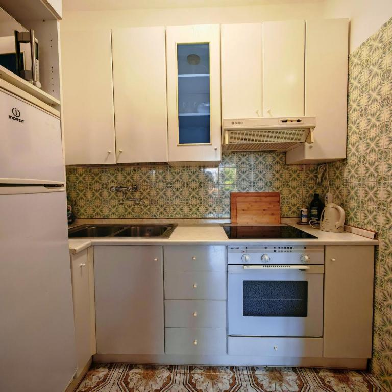 SG Family - Appartamento Peschiera - Deluxe One-Bedroom Apartment with Garden View - 8
