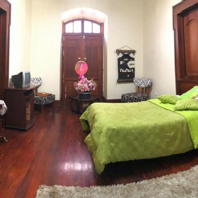 Hospedaje las Primicias 104 - Habitación Doble Estándar con baño compartido - 1