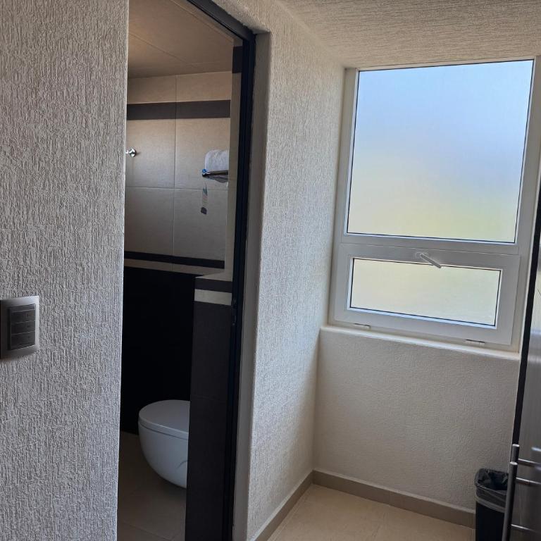 Comfort Inn Puebla Centro Hist rico - Suite Superior con cama extragrande - No fumadores - 5