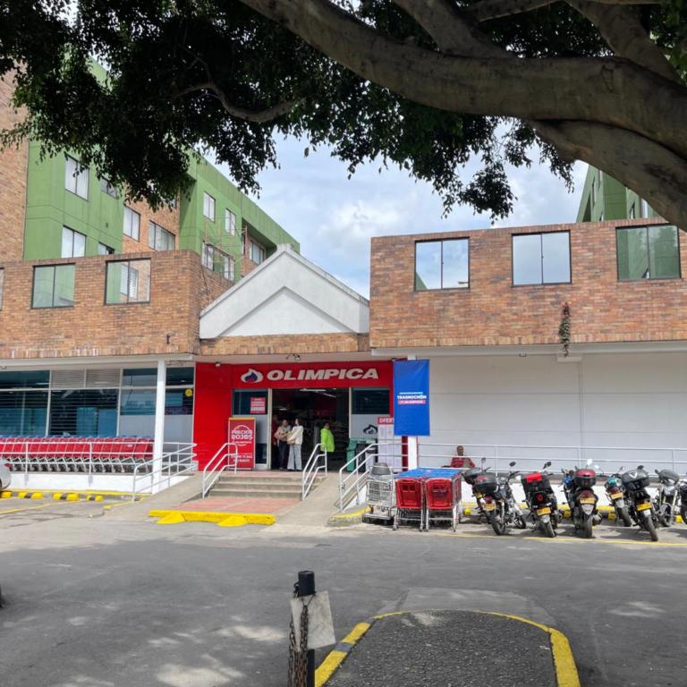 Aparta estudio cerca al aeropuerto - Apartamento de 1 dormitorio - 5