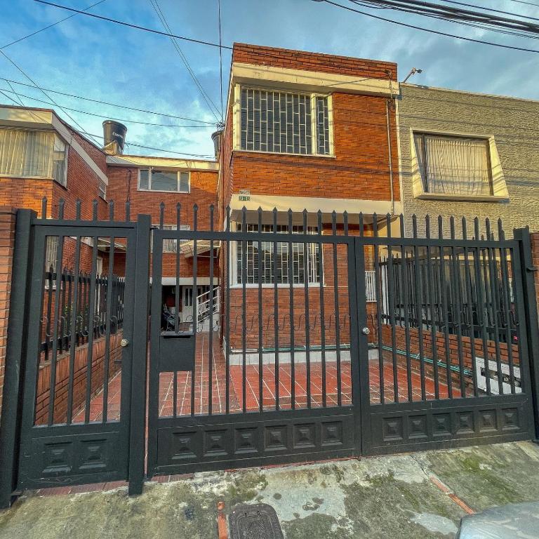 Aparta estudio cerca al aeropuerto - Apartamento de 1 dormitorio - 21