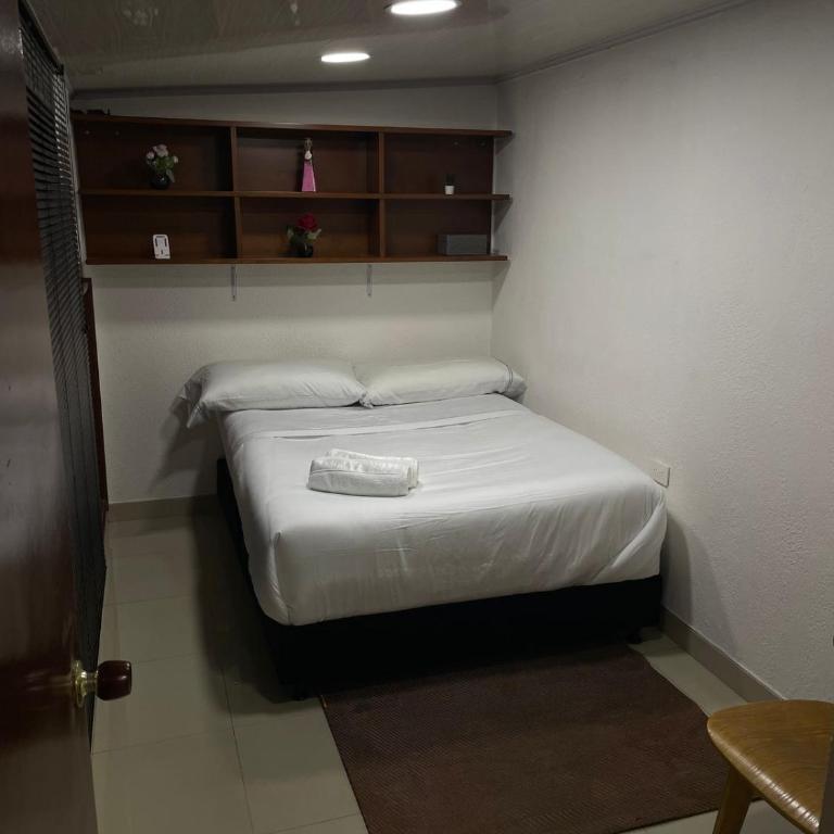 Aparta estudio cerca al aeropuerto - Apartamento de 1 dormitorio - 2