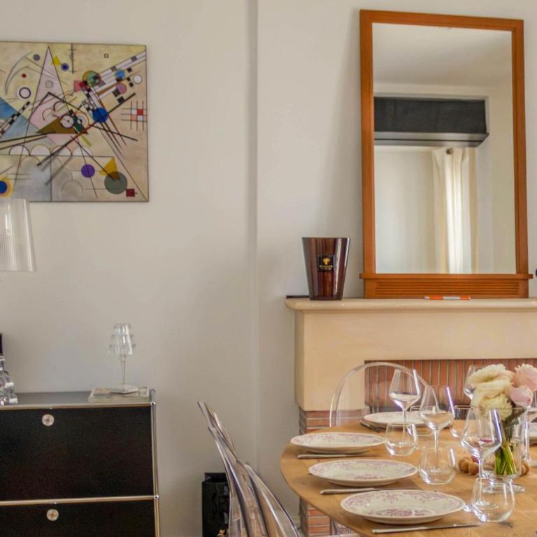 Le Patio des Arts - By PrestiPlace - Villa - 17