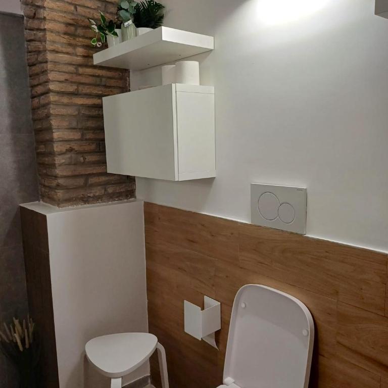 Divine Terrace Stylish Apartment St Peter Rome - Appartamento con 1 Camera da Letto - 38