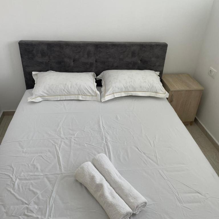 New house - Two-Bedroom Apartment with Balcony - 18