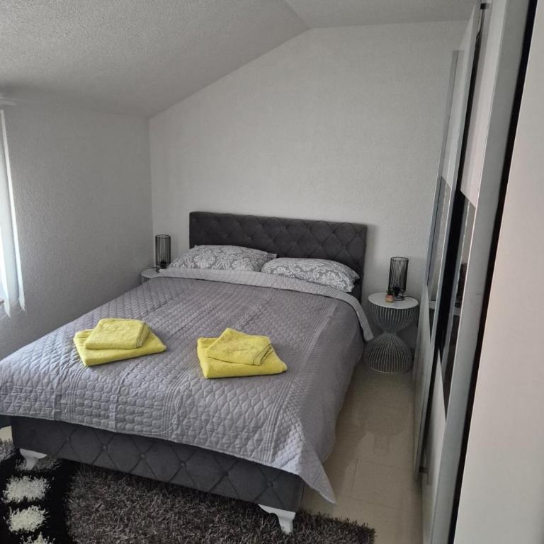 Apartman IN - Two-Bedroom Apartment - 55